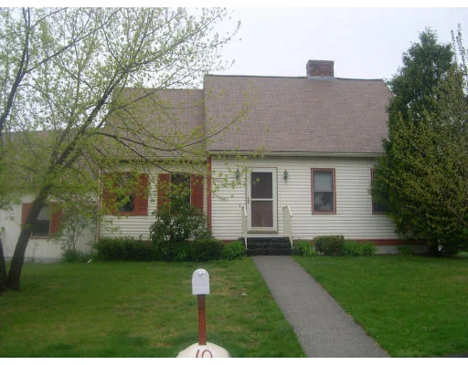 Unit for sale at 10 Lantern Lane, Leominster, MA 01453