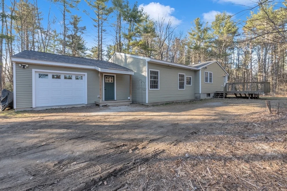 Unit for sale at 708 Spring St, Winchendon, MA 01475