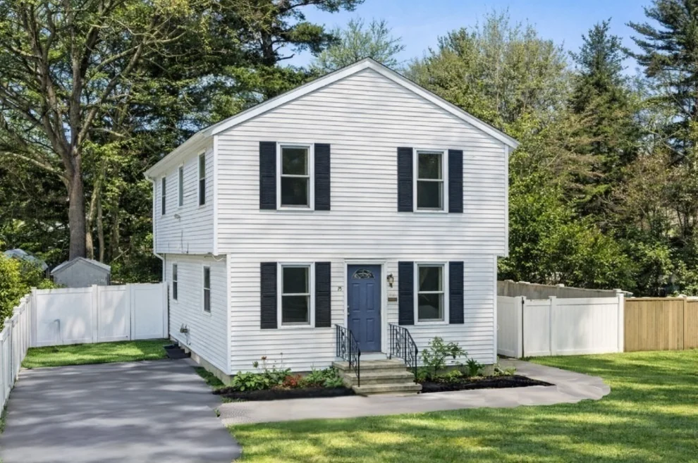 Unit for sale at 15 Primrose Rd, Billerica, MA 01821