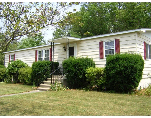 Unit for sale at 20 Bay Berry Lane, Kingston, MA 02364