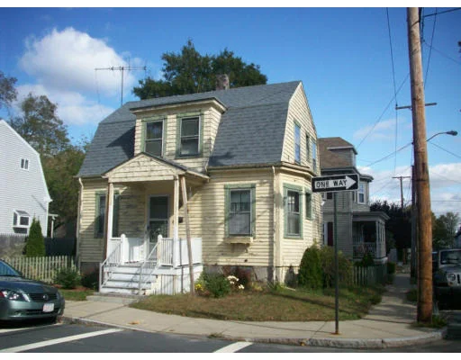 Unit for sale at 228 Tremont St, New Bedford, MA 02740
