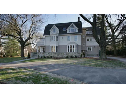Unit for sale at 148 Highland Avenue, Newton, MA 02465