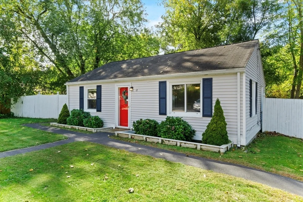 Unit for sale at 12 Hillcrest Rd, Tewksbury, MA 01876