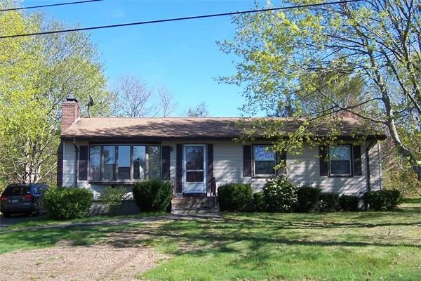 Unit for sale at 316 Cross Rd, Dartmouth, MA 02747