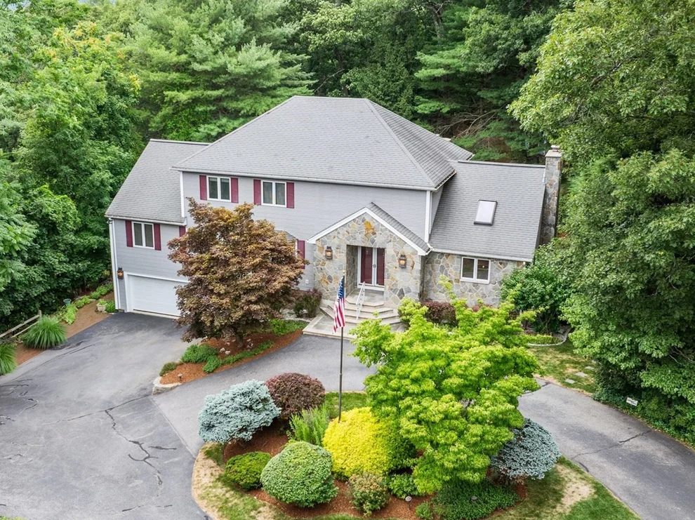 Unit for sale at 45 Gentlemans Way, Waltham, MA 02452