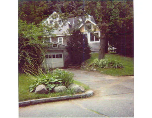 Unit for sale at 445 Gifford St, Springfield, MA 01118