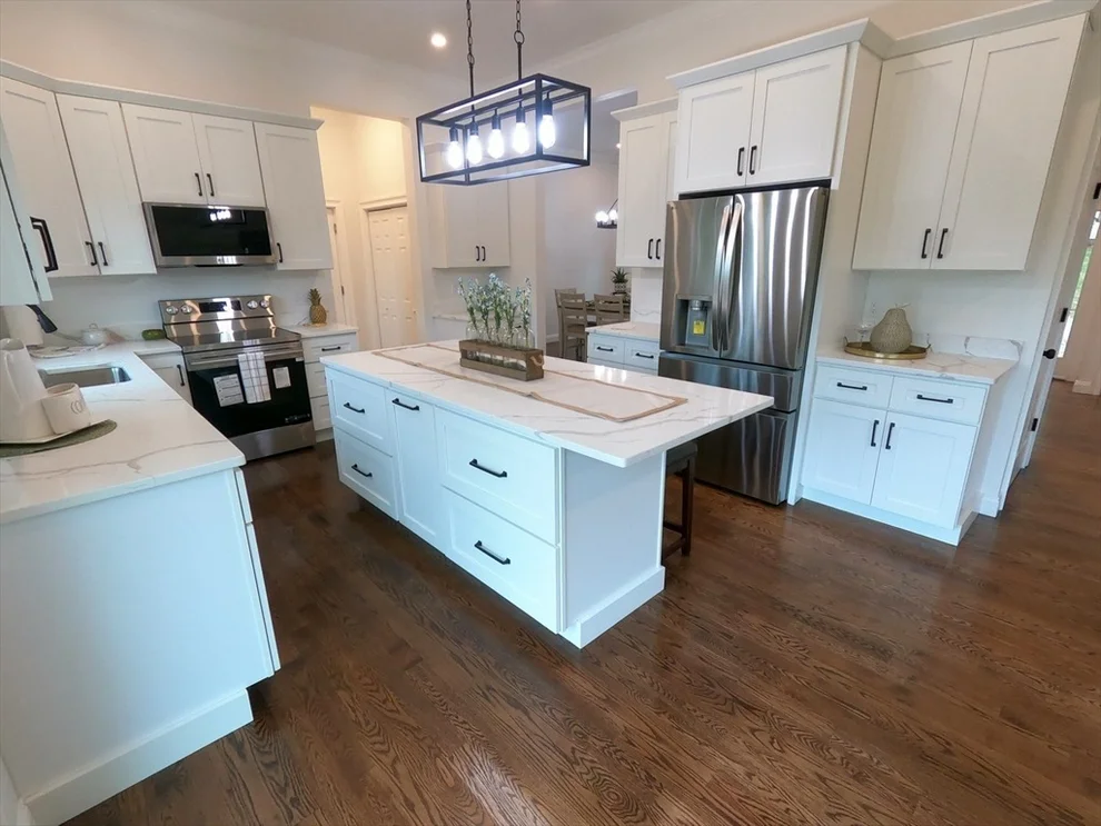 Unit for sale at 86 Berry Corner Rd, Charlton, MA 01507