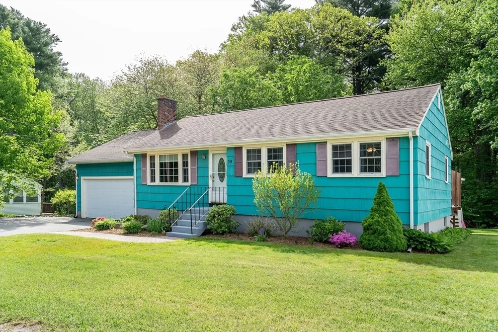 Unit for sale at 39 Mill St., Burlington, MA 01803
