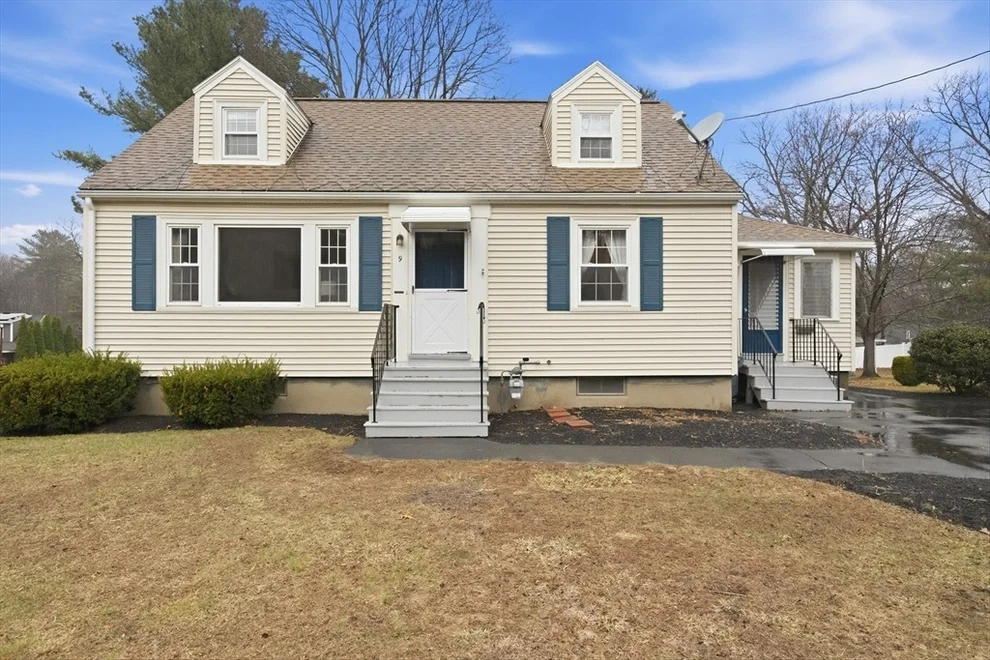 Unit for sale at 9 Anna Street, Chelmsford, MA 01863