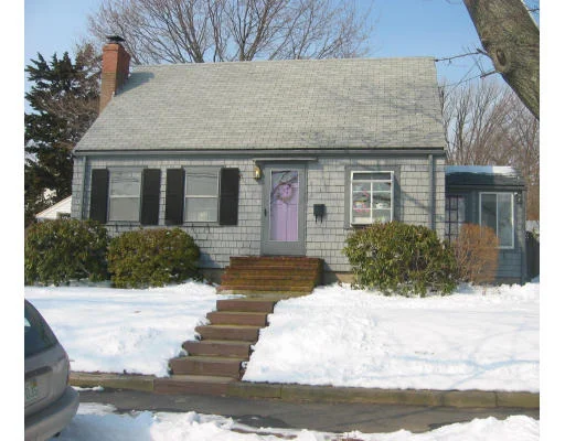 Unit for sale at 312 Fenno, Quincy, MA 02170