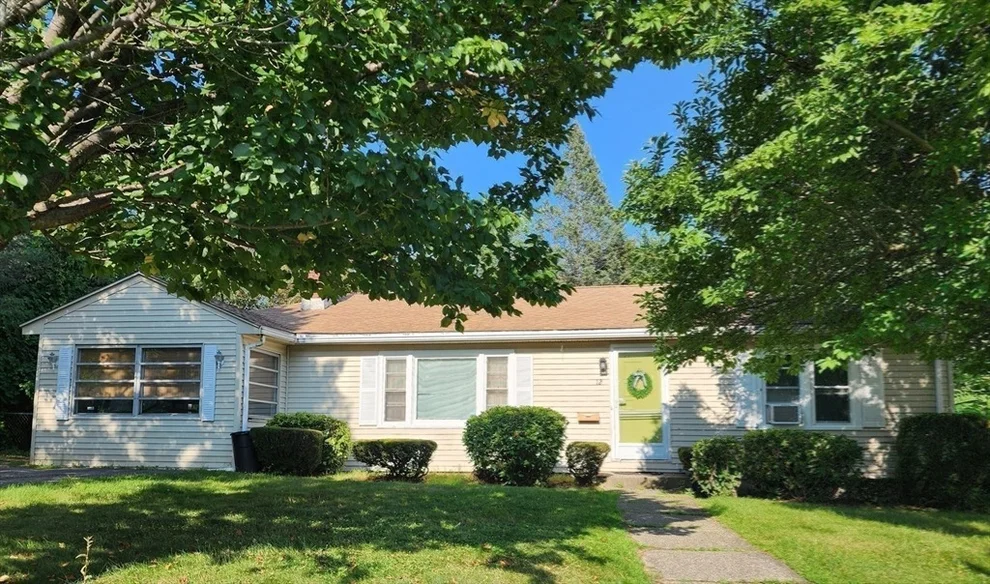 Unit for sale at 12 Mary Ann Dr, Worcester, MA 01606
