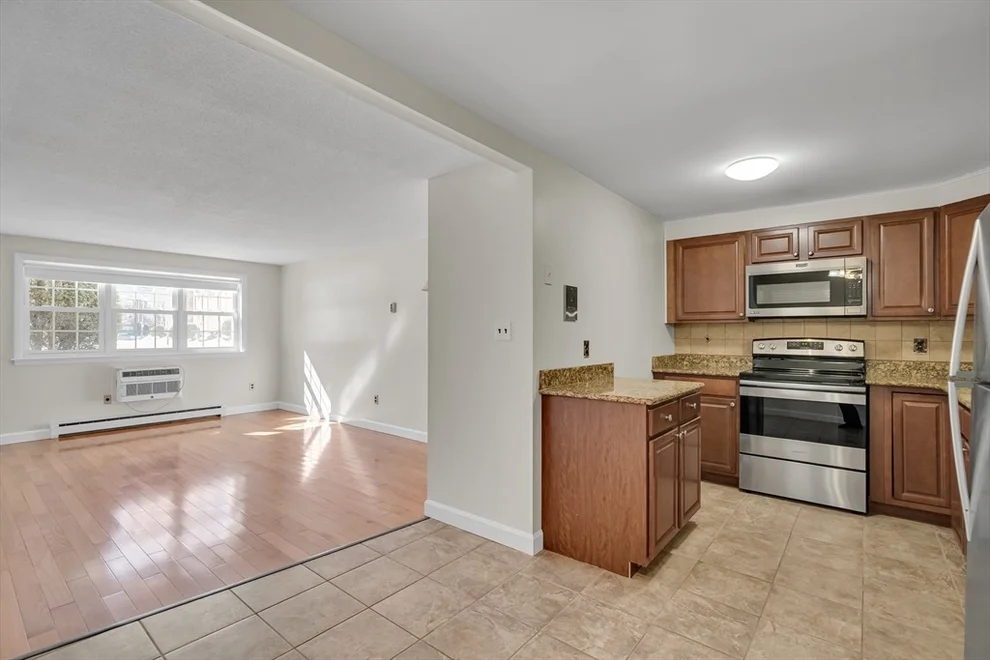 Unit for sale at 8 Old Colony Ln, Arlington, MA 02474