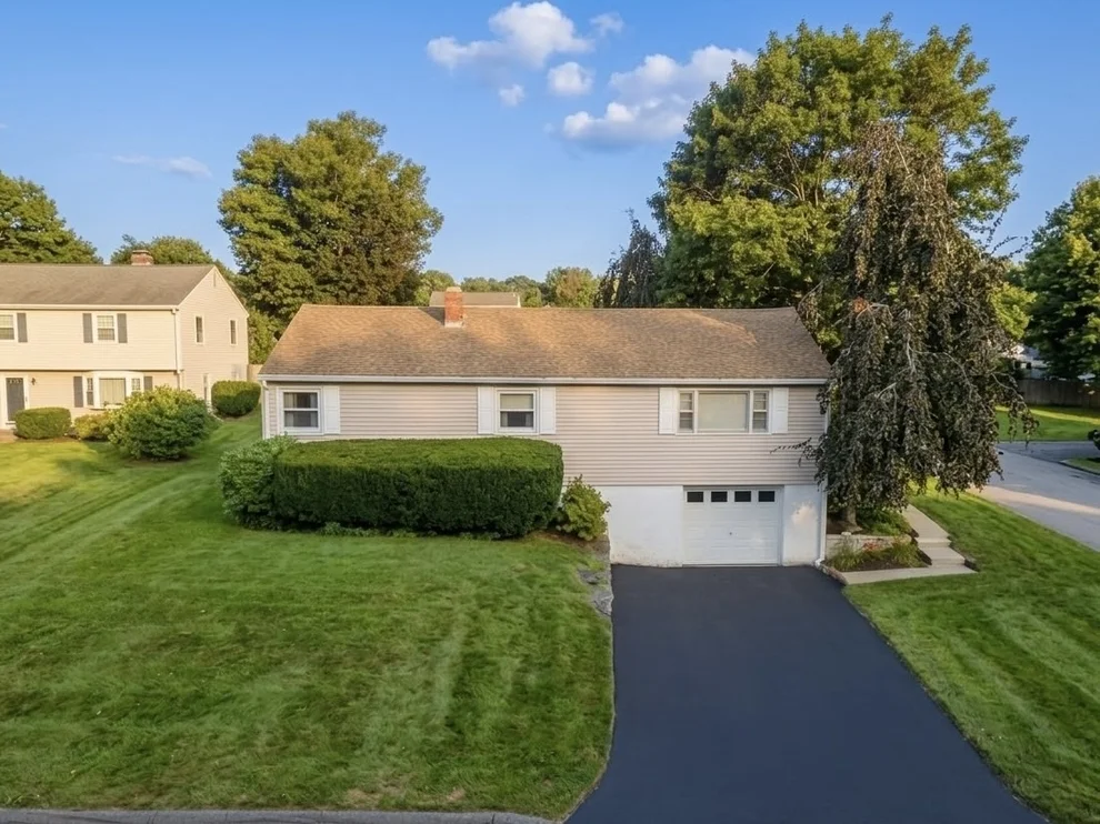 Unit for sale at 36 Revere St, Worcester, MA 01604