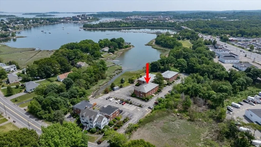 Unit for sale at 267 Neck Street, Weymouth, MA 02191
