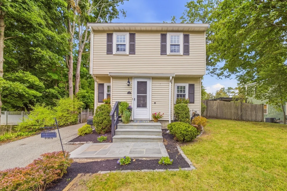 Unit for sale at 33 School St, Hanover, MA 02339