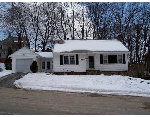 Unit for sale at 12 Hartwell Ter, Southbridge, MA 01550