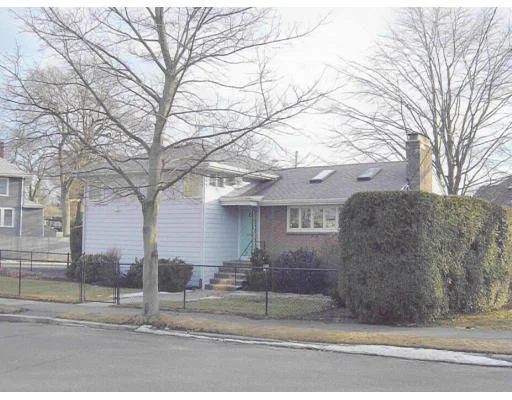 Unit for sale at 128 Aspen Road, Swampscott, MA 01907