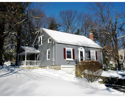 Unit for sale at 139 Boylston Cir, Shrewsbury, MA 01545