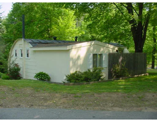 Unit for sale at 197 East Rd, Warren, MA 01083