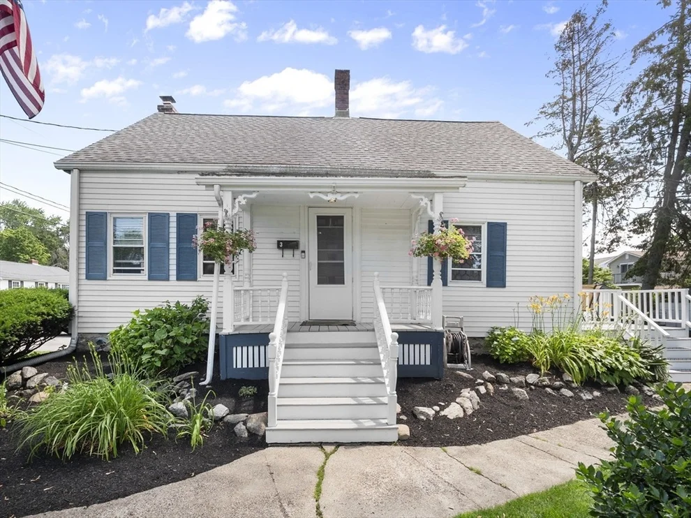 Unit for sale at 3 Quimby Ave, Woburn, MA 01801