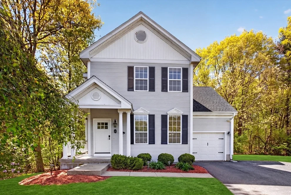 Unit for sale at 15 Nason Ln, Foxboro, MA 02035
