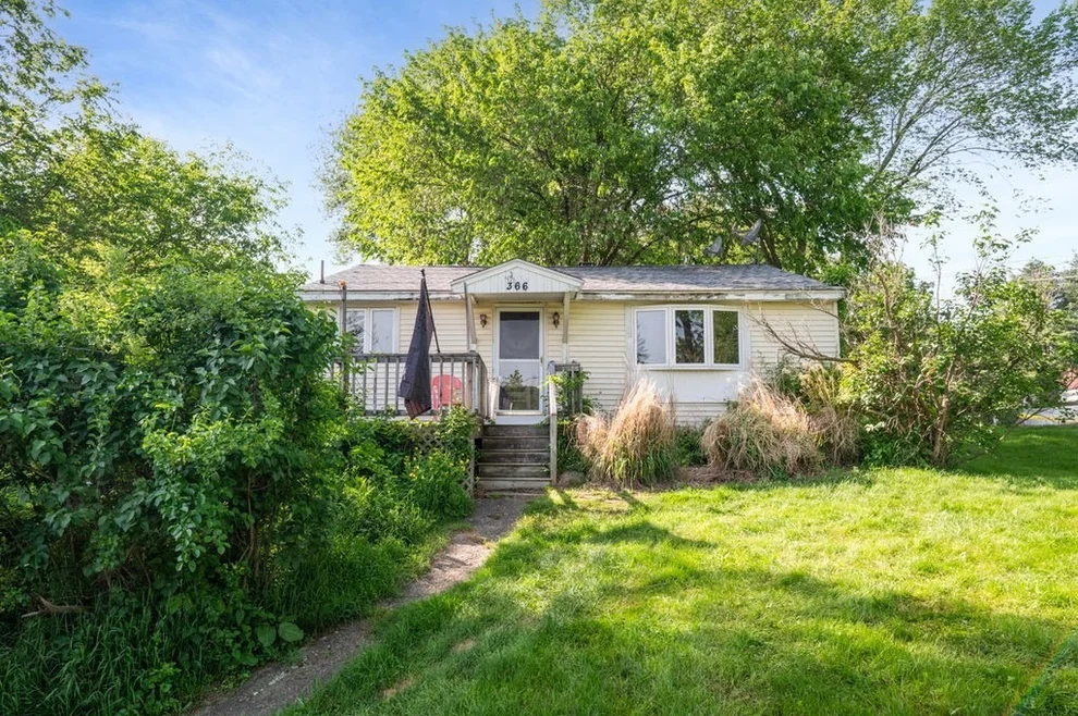 Unit for sale at 366 Kenoza St, Haverhill, MA 01830