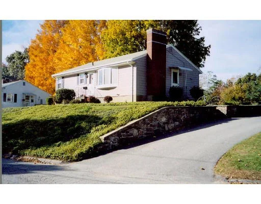 Unit for sale at 39 Crest Circle, Worcester, MA 01603