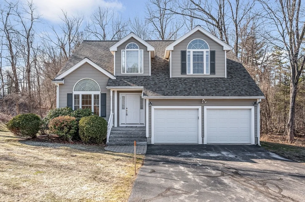 Unit for sale at 2 Prestwick Trl, Nashua, NH 03062