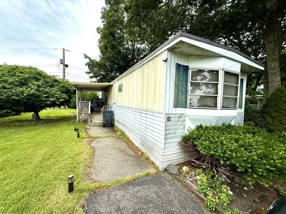 Unit for sale at 3132 Cranberry Hwy, Wareham, MA 02538