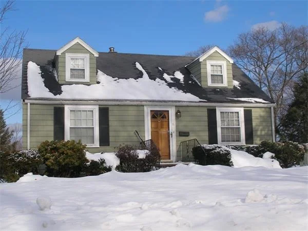 Unit for sale at 8 Vernon Ave, Stoneham, MA 02180