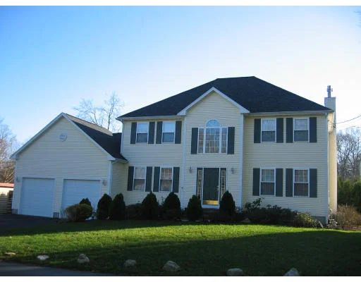 Unit for sale at 59 William Street, Dartmouth, MA 02748