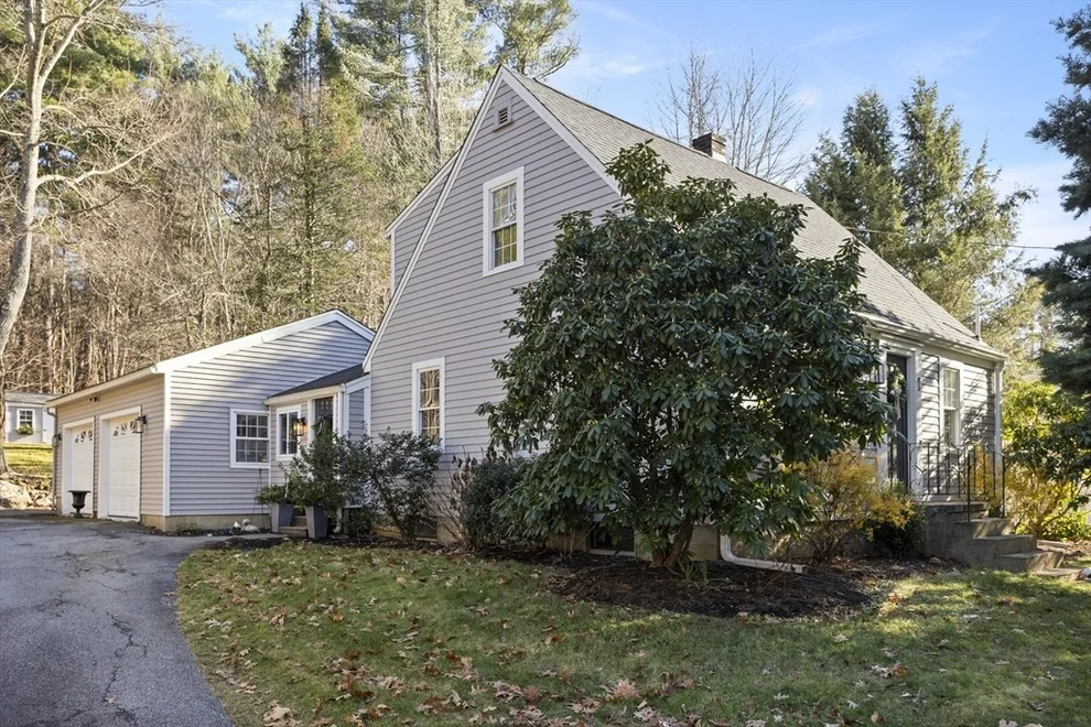 Unit for sale at 85 Red Acre Rd, Stow, MA 01775