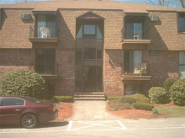 Unit for sale at 655 W Lowell Ave, Haverhill, MA 01832