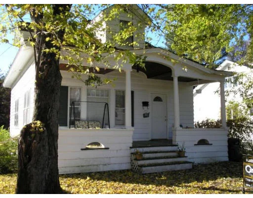 Unit for sale at 11 Cummings Street, Plymouth, NH 03264