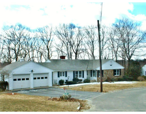 Unit for sale at 34 Eastwood Road, Shrewsbury, MA 01545