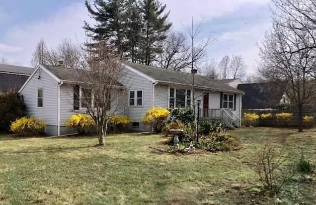 Unit for sale at 211 Lakeview Ave, Tyngsborough, MA 01879