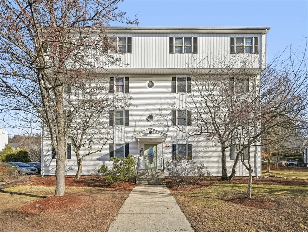 Unit for sale at 48 Gibbs St, Worcester, MA 01607