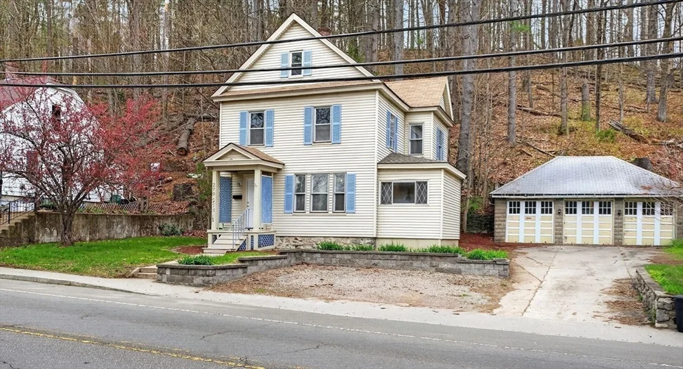 Unit for sale at 279 S Main St, Athol, MA 01331