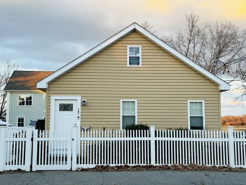 Unit for sale at 162 Palmer Street, Quincy, MA 02169