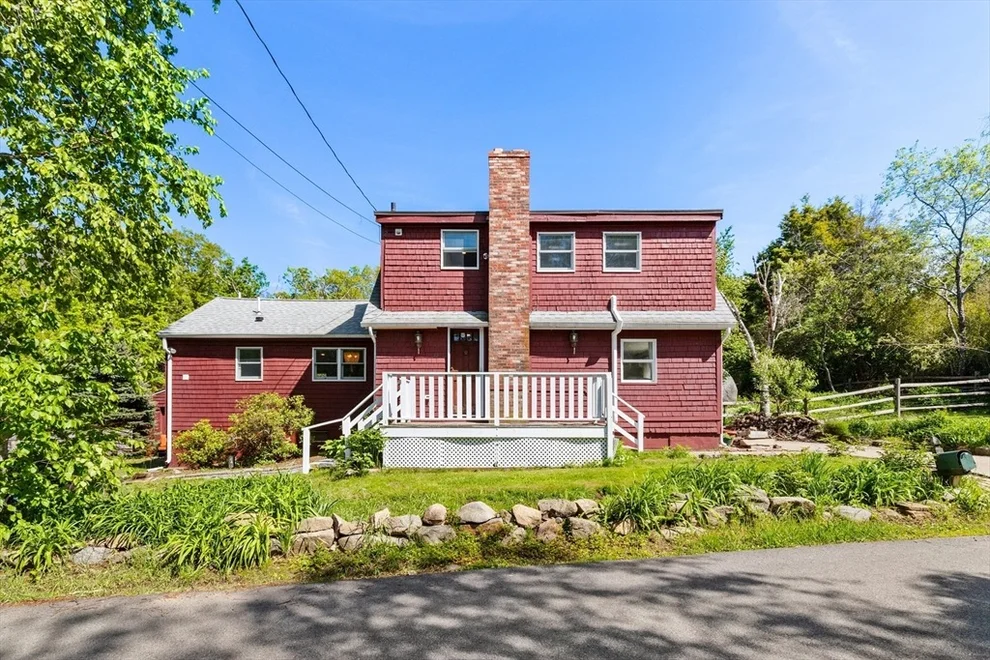 Unit for sale at 113 Bray St, Gloucester, MA 01930