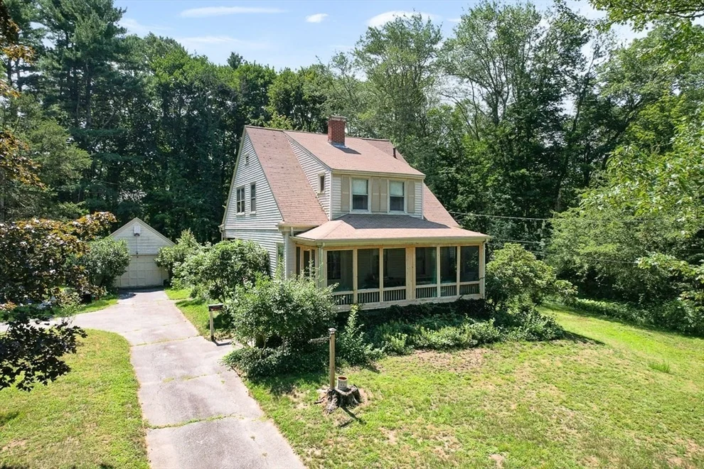 Unit for sale at 53 Elmwood Rd, Wellesley, MA 02481