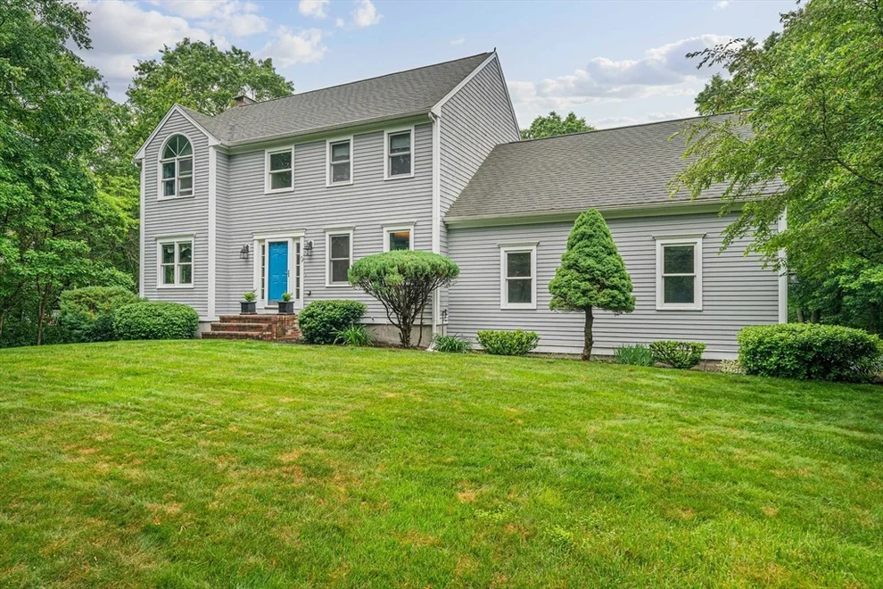 Unit for sale at 9 Captains Way, East Bridgewater, MA 02333