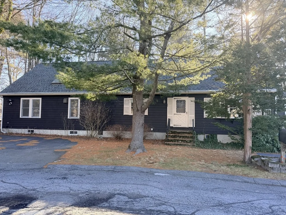 Unit for sale at 1 Nevada Rd, Burlington, MA 01803