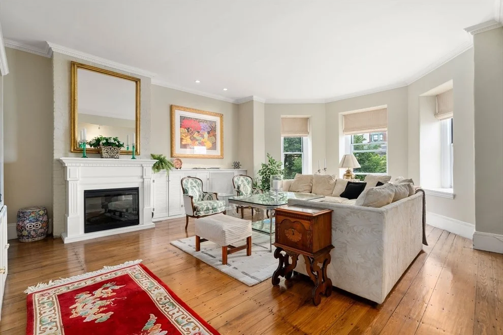 Unit for sale at 33 Chestnut St, Boston, MA 02108