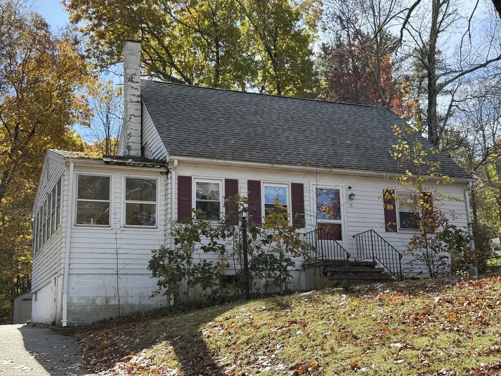 Unit for sale at 15 Vista Lane, Southbridge, MA 01550