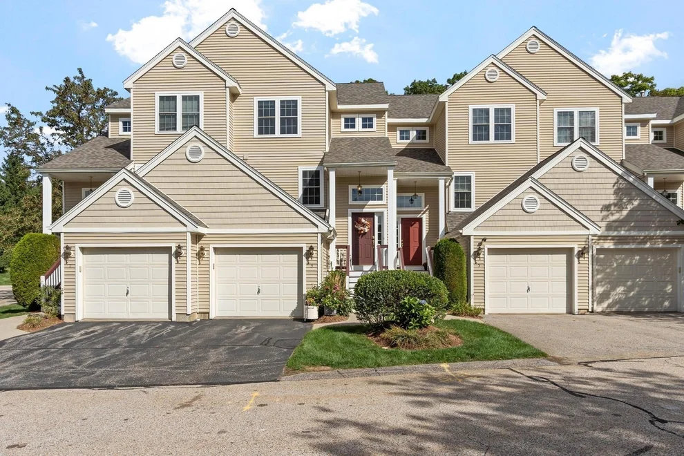 Unit for sale at 3 Robert Cir, Grafton, MA 01536