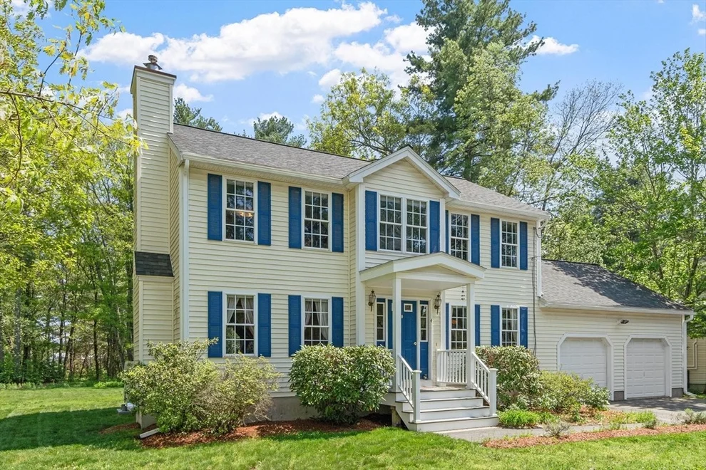 Unit for sale at 4 Weatherbee Rd, Shirley, MA 01464