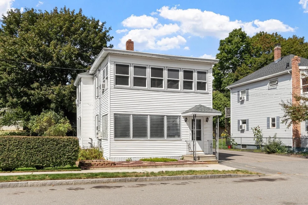 Unit for sale at 262 Oak Street, Clinton, MA 01510