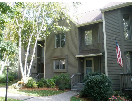 Unit for sale at 770 Salisbury St, Worcester, MA 01609