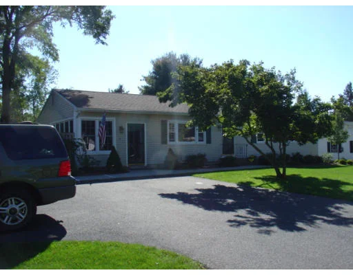 Unit for sale at 41 Westminster Street, East Longmeadow, MA 01028